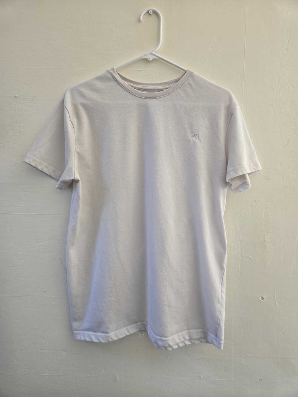 Aeropostale Men's T-Shirt